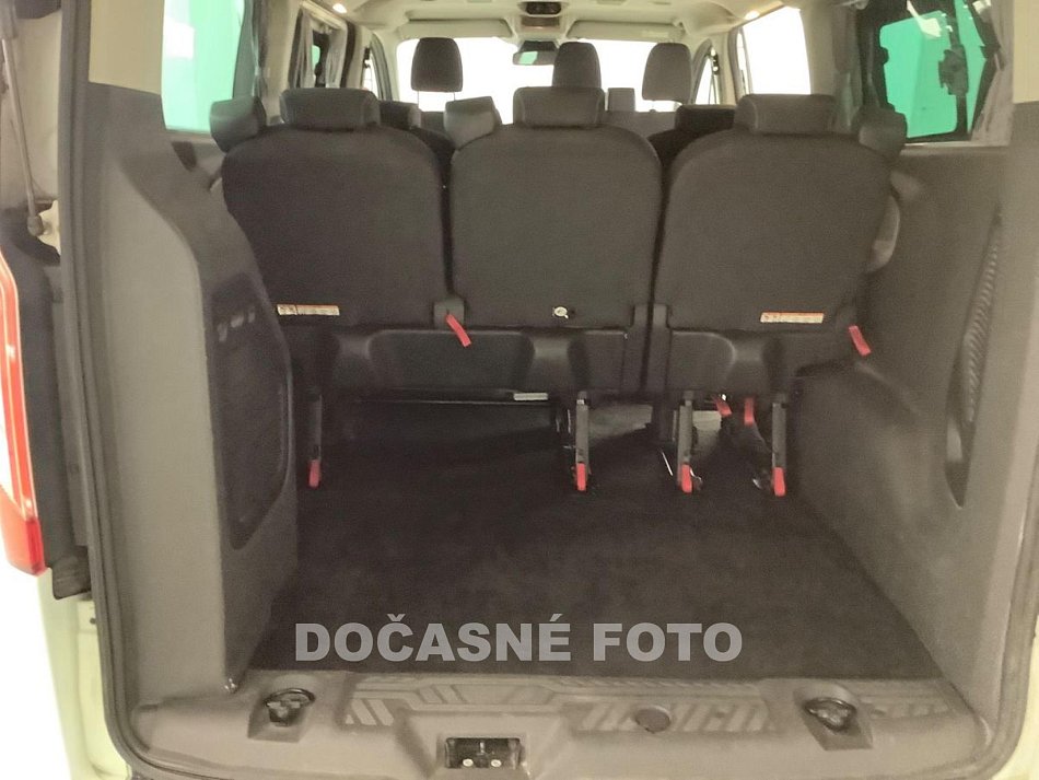 Ford Tourneo Custom 2.0TDCi Limited L2 9míst