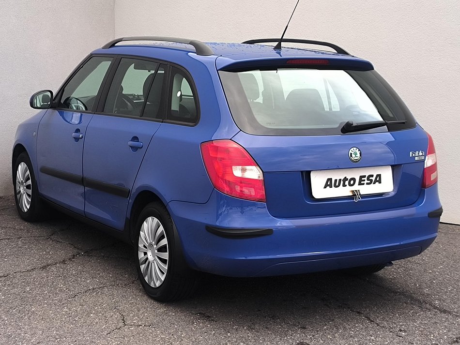 Škoda Fabia II 1.4 16V Ambiente