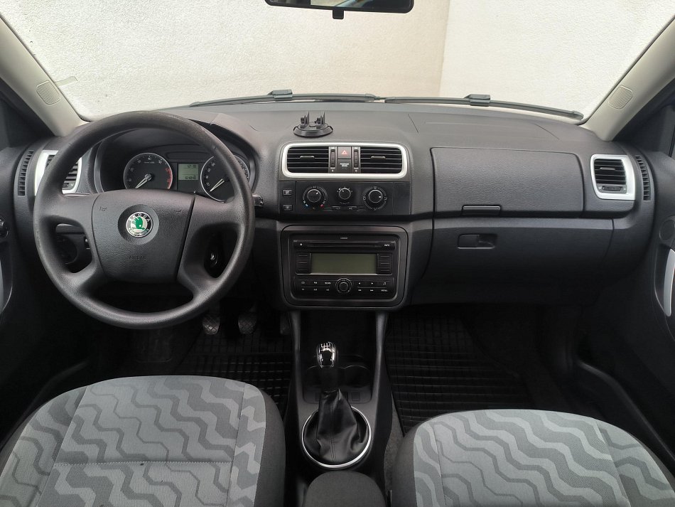 Škoda Fabia II 1.4 16V Ambiente