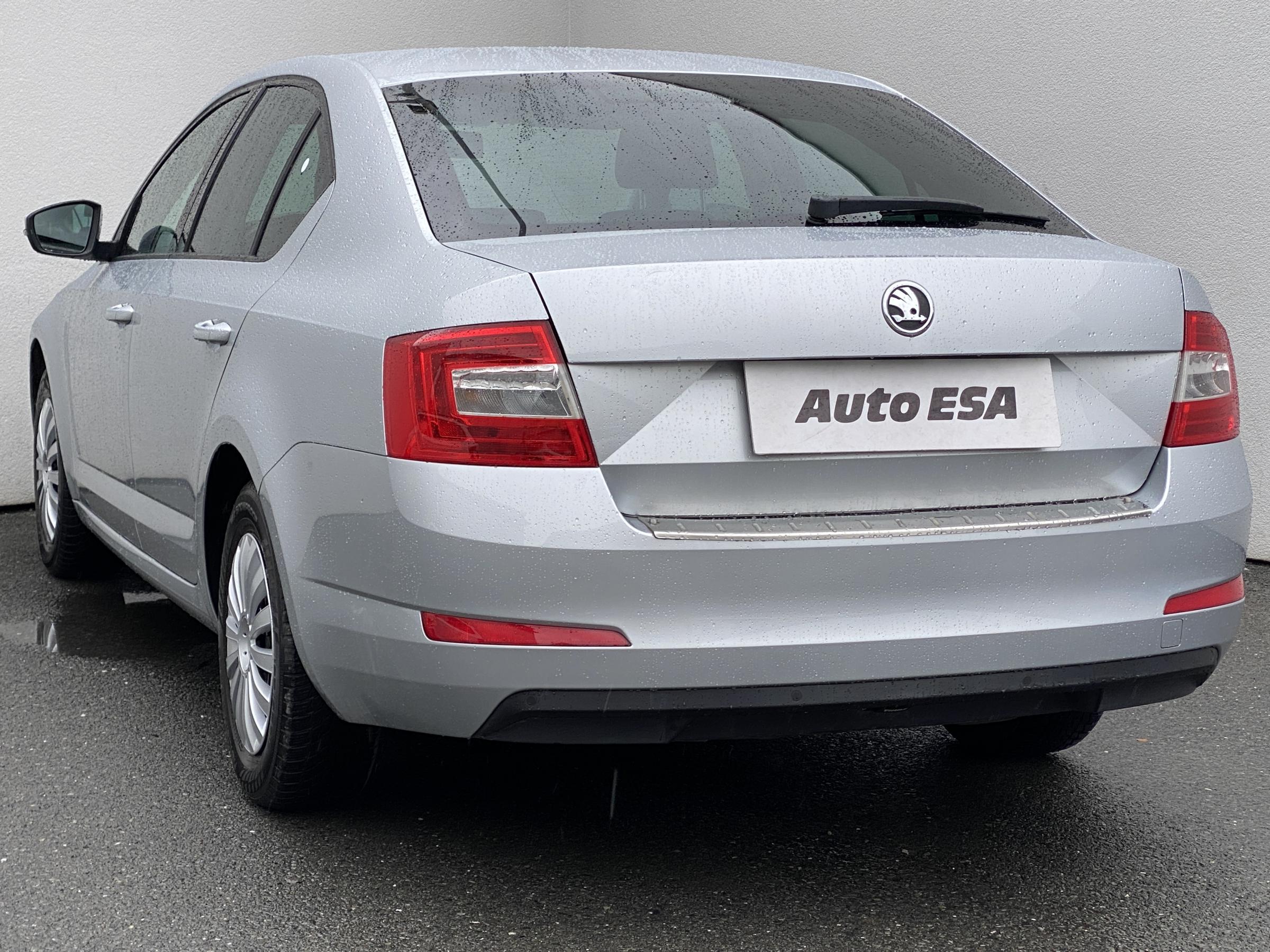 Škoda Octavia III, 2014 - pohled č. 6