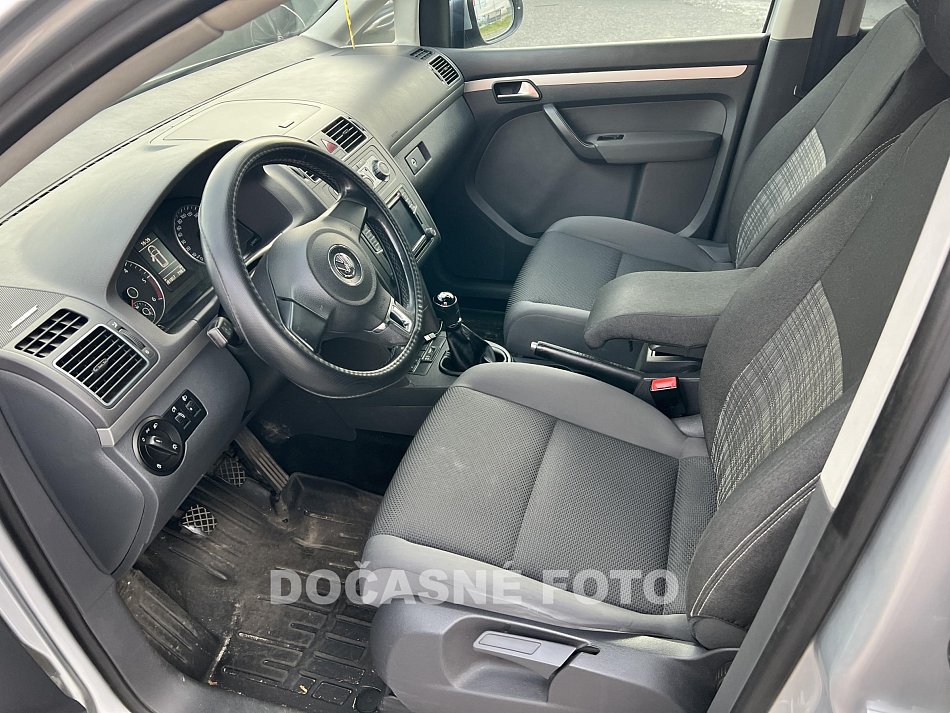 Volkswagen Touran 1.6TDi 