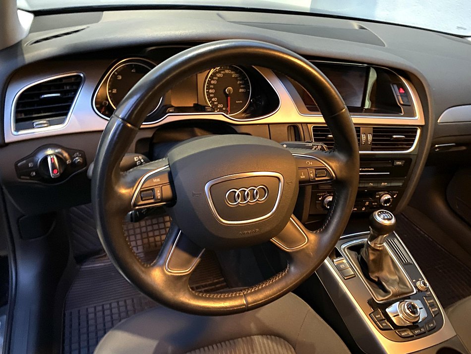 Audi A4 2.0 TDi 