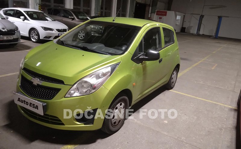 Chevrolet Spark 1.0i 