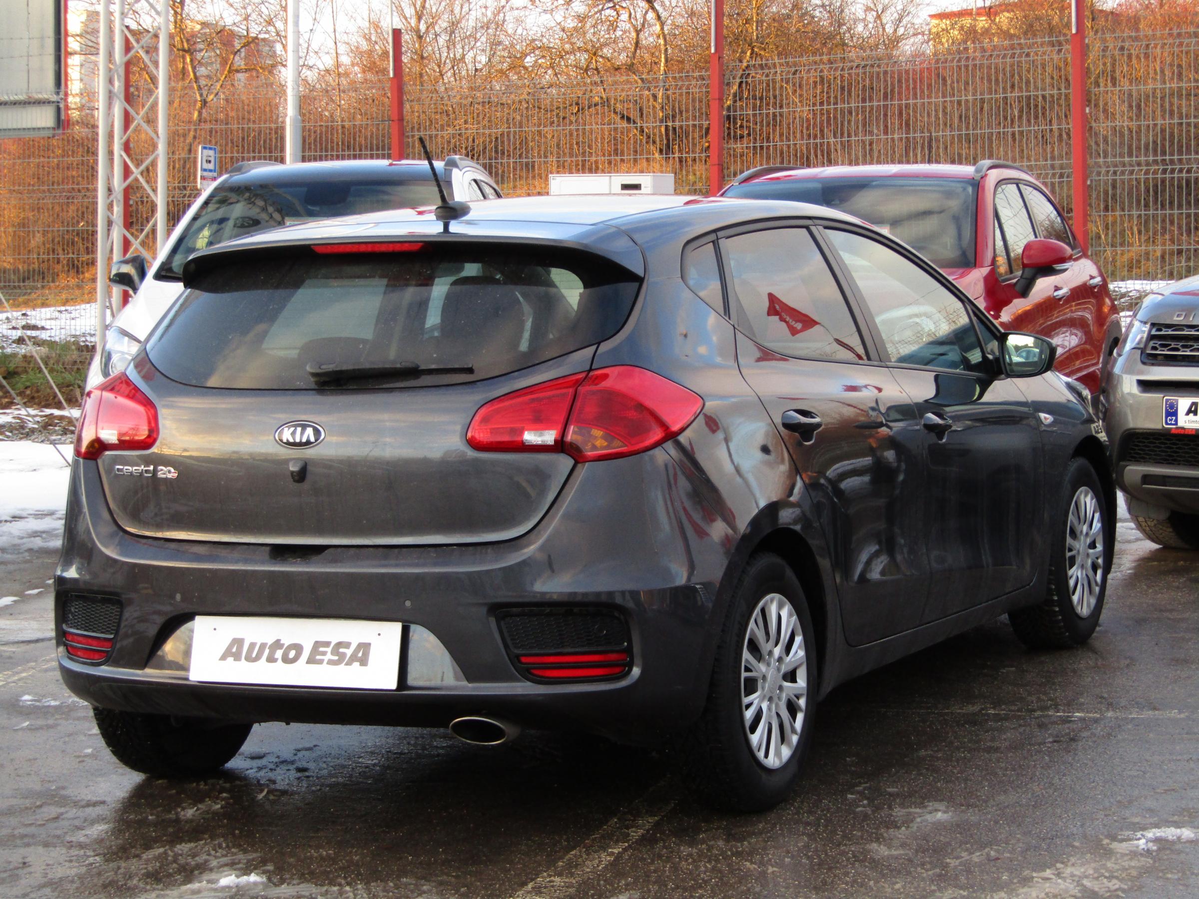 Kia Cee´d, 2015 - pohled č. 4