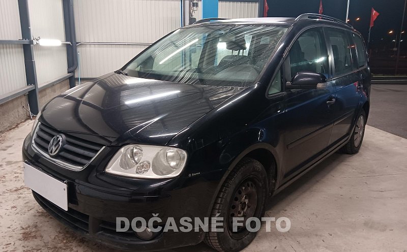 Volkswagen Touran 1.6i 