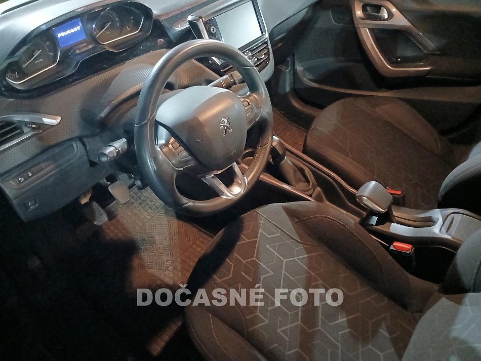 Peugeot 2008 1.6HDI 