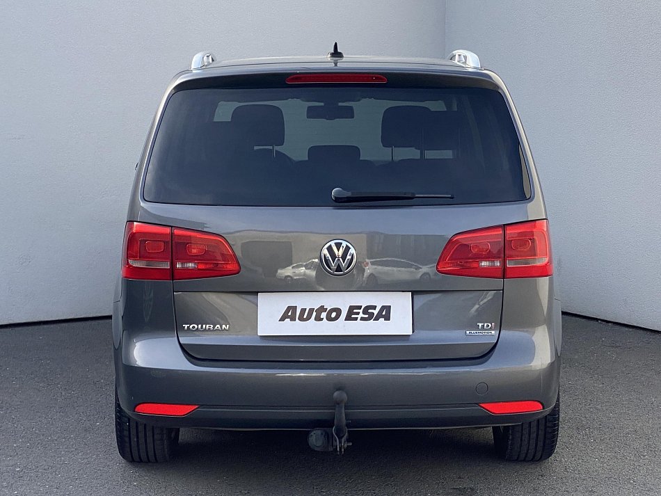 Volkswagen Touran 1.6 TDi Highline