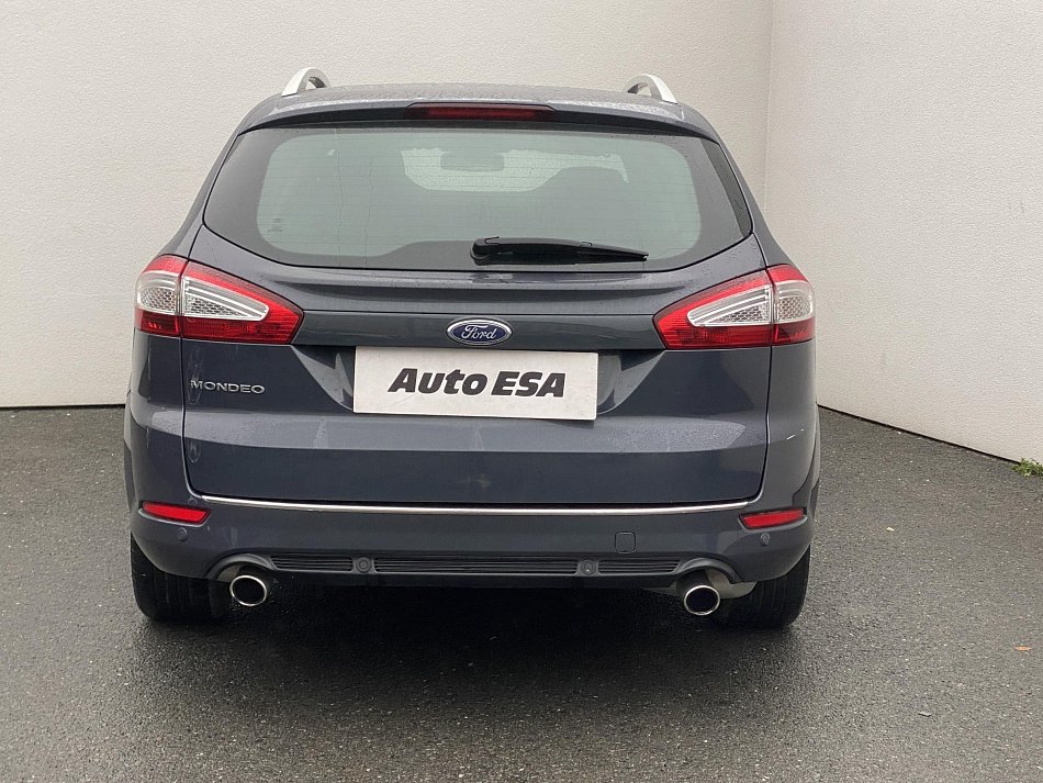 Ford Mondeo 2.0EB Titanium