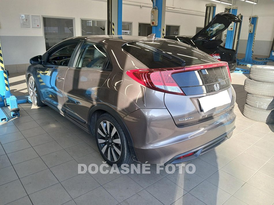 Honda Civic 1.8 i 