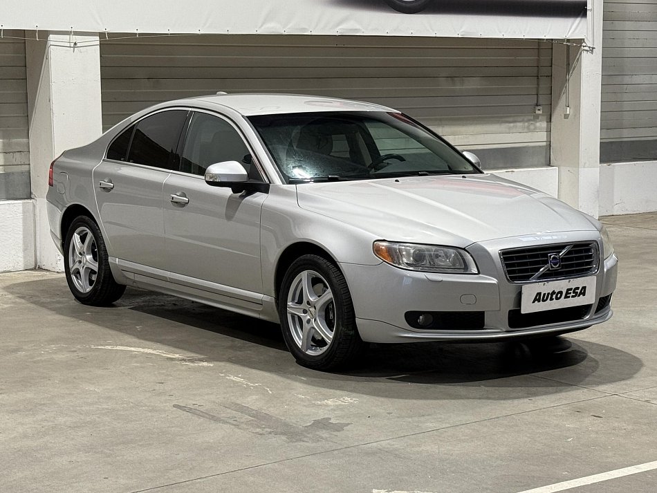 Volvo S80 3.2  AWD