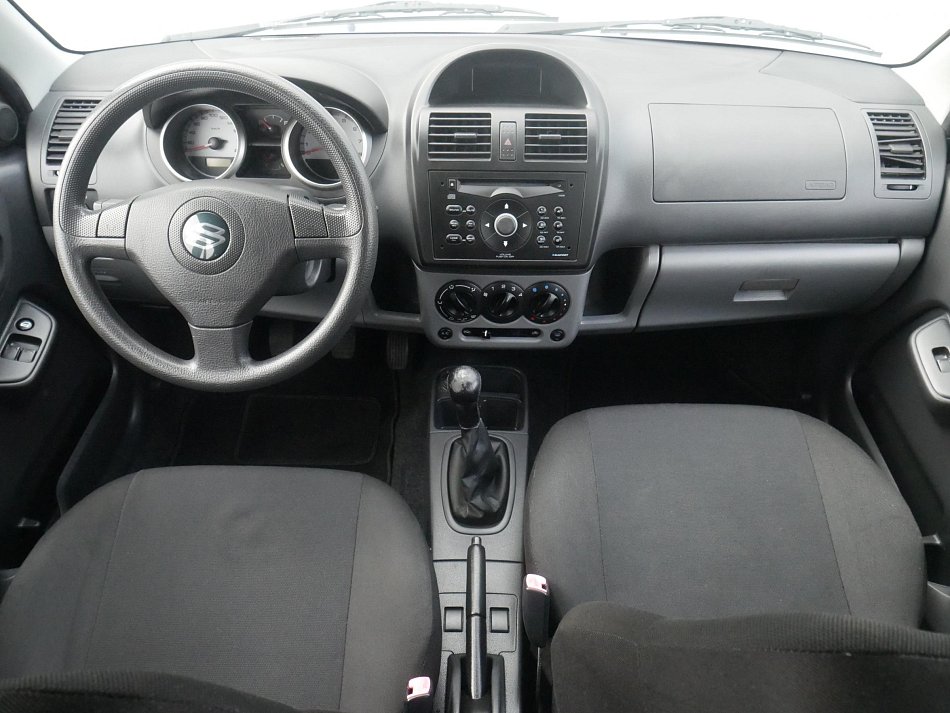 Suzuki Ignis 1.3 i 