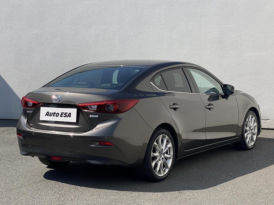 Mazda 3 2.0i Sport