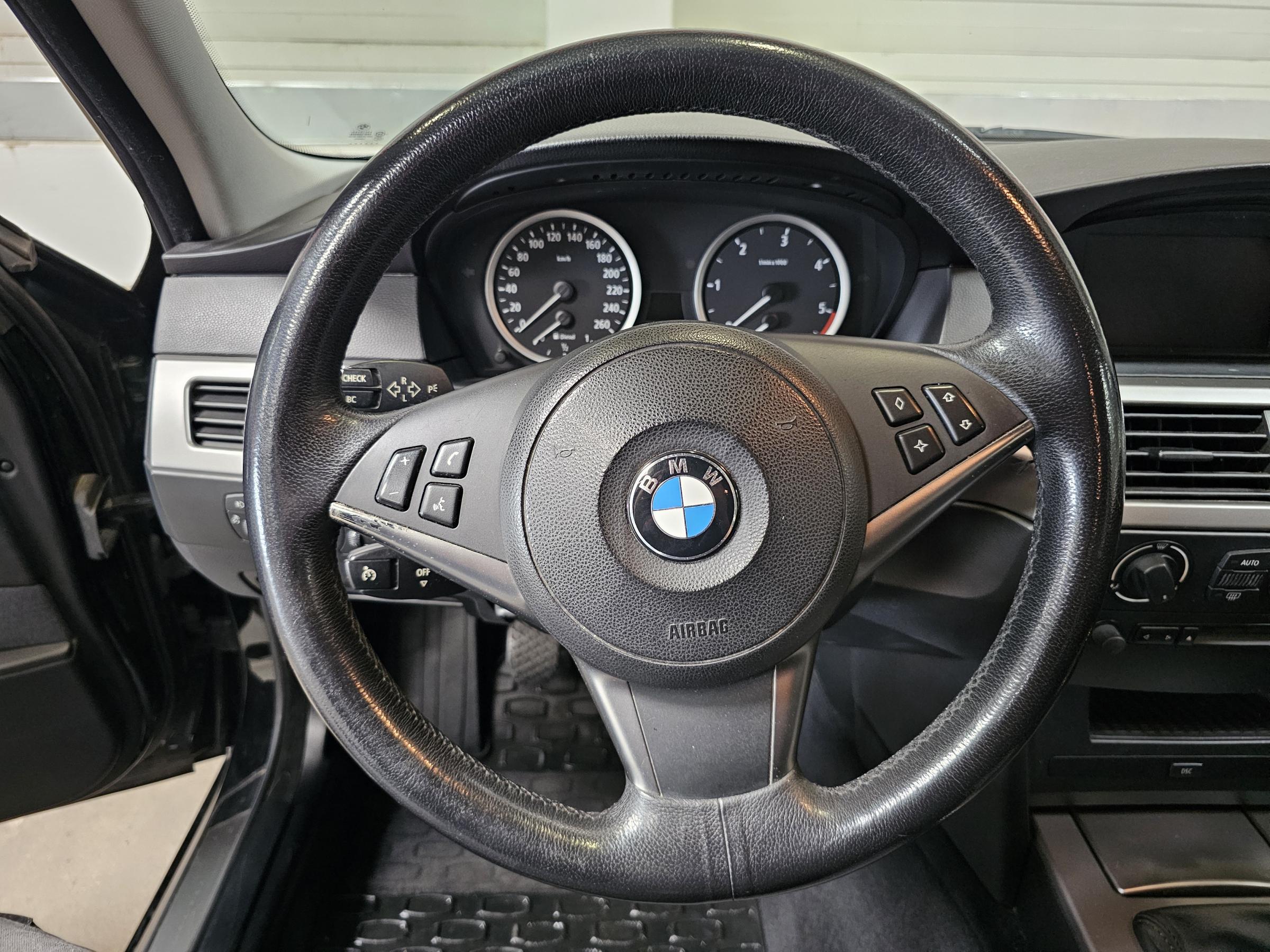 BMW Řada 5, 2004 - pohled č. 17