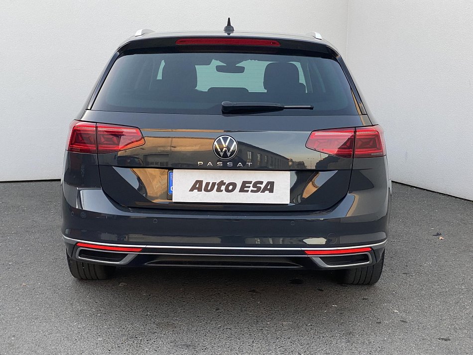 Volkswagen Passat 2.0 TDi Elegance