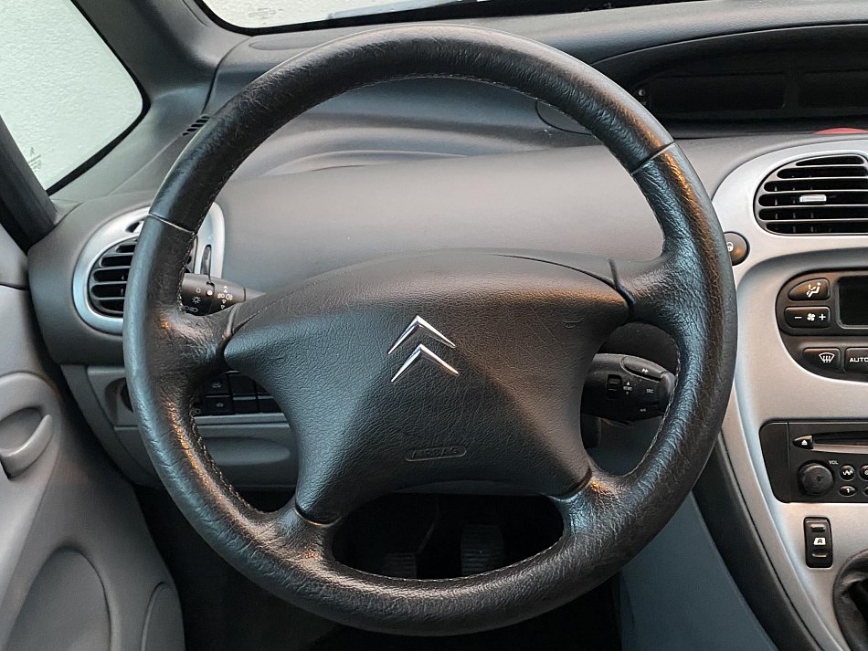 Citroën Xsara Picasso 1.6i 