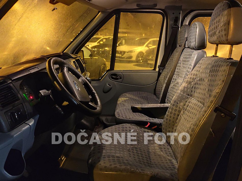 Ford Transit 2.2TDCi  6míst