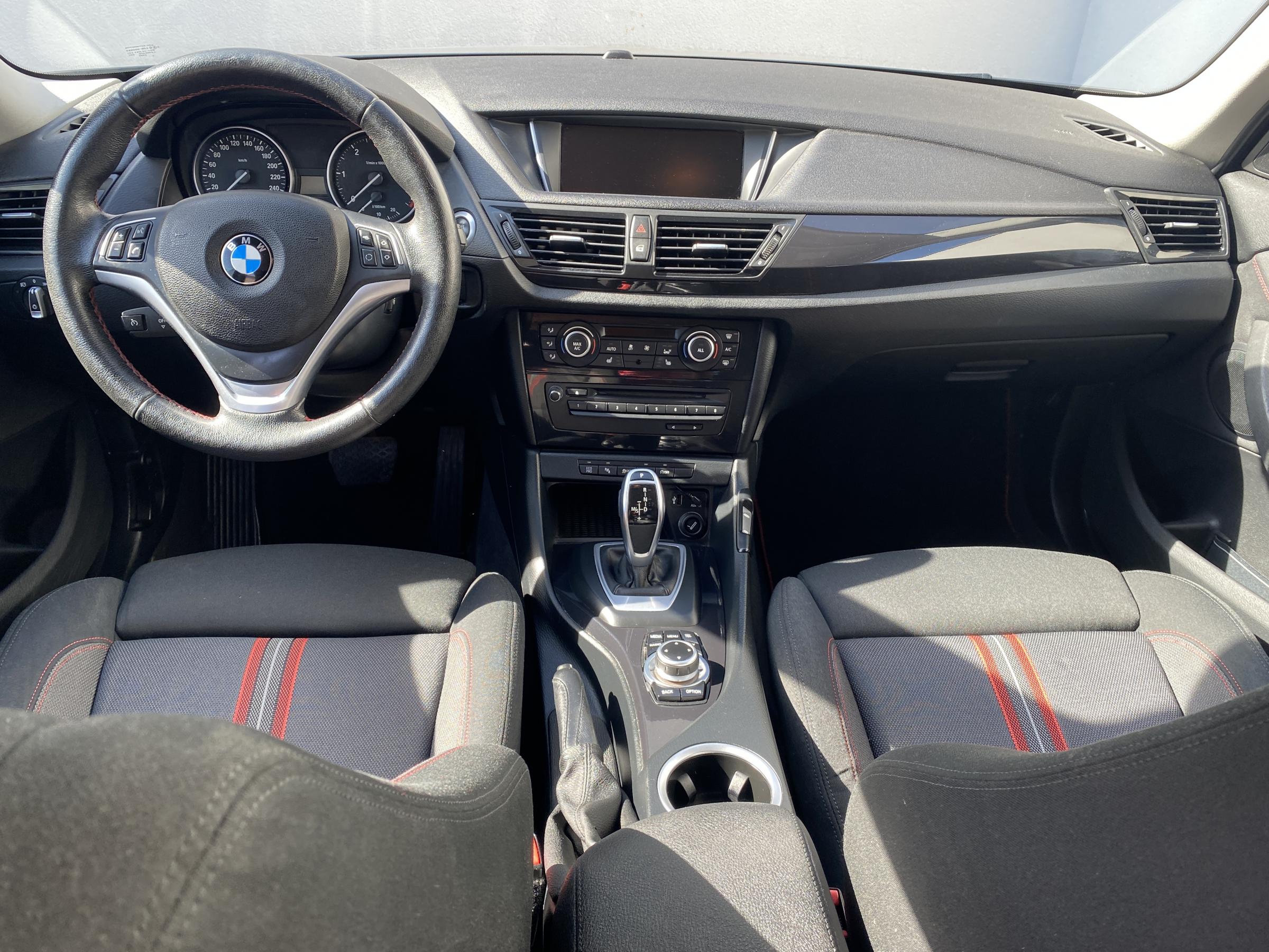 BMW X1, 2012 - pohled č. 9