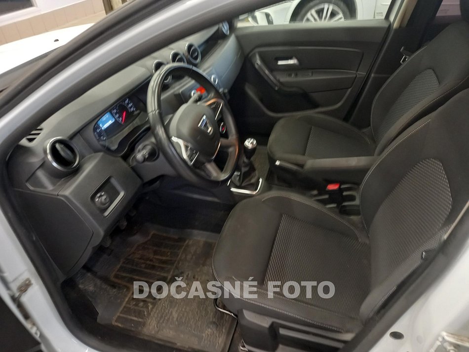 Dacia Duster 1.6 i 