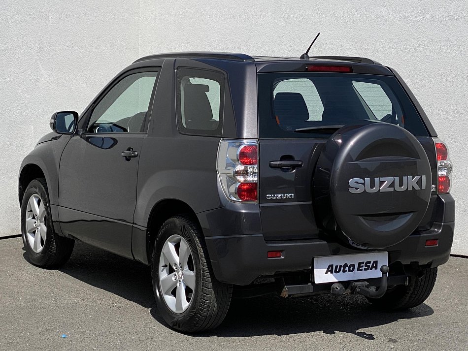 Suzuki Grand Vitara 2.4 i  4X4