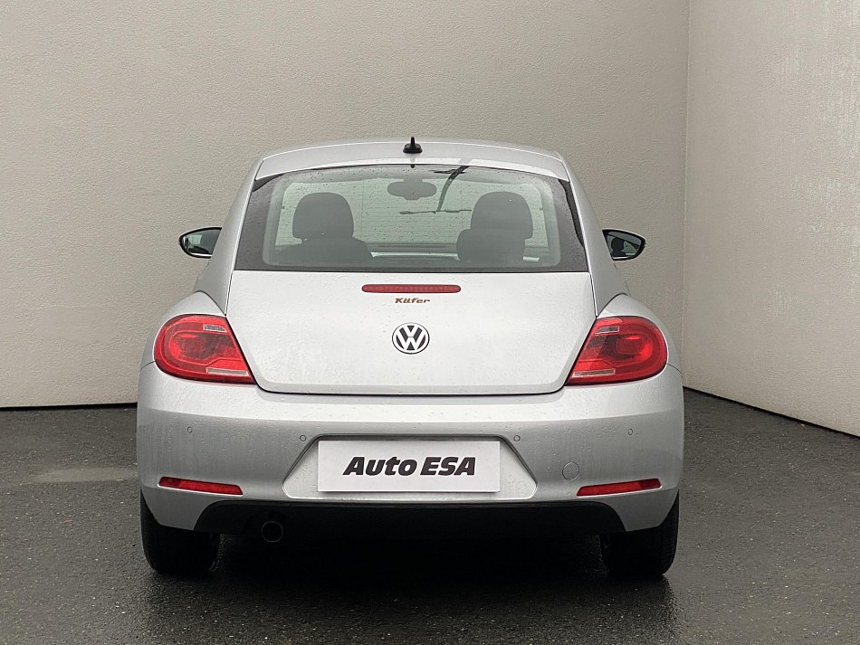 Volkswagen Beetle 1.6 TDi Design