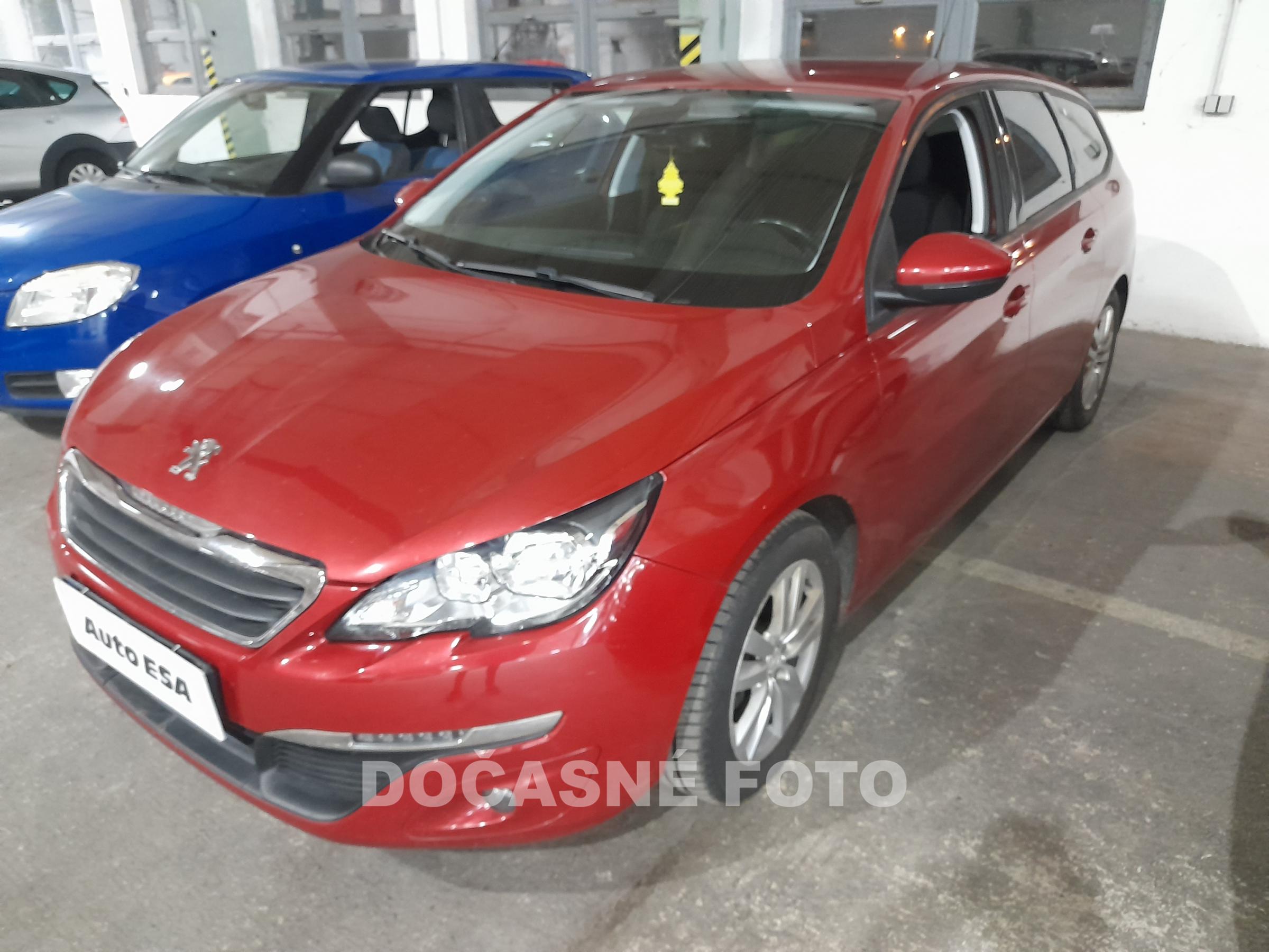 Peugeot 308, 2015 - celkový pohled