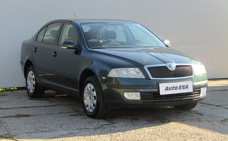 Škoda Octavia II 1.6i Ambiente