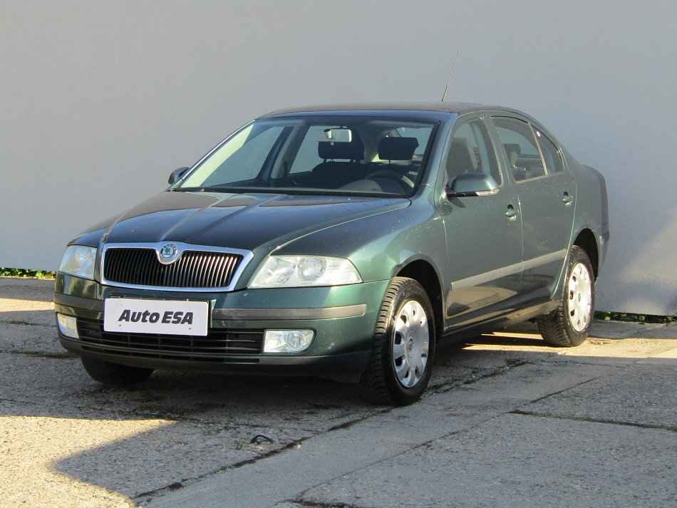 Škoda Octavia II 1.6i Ambiente