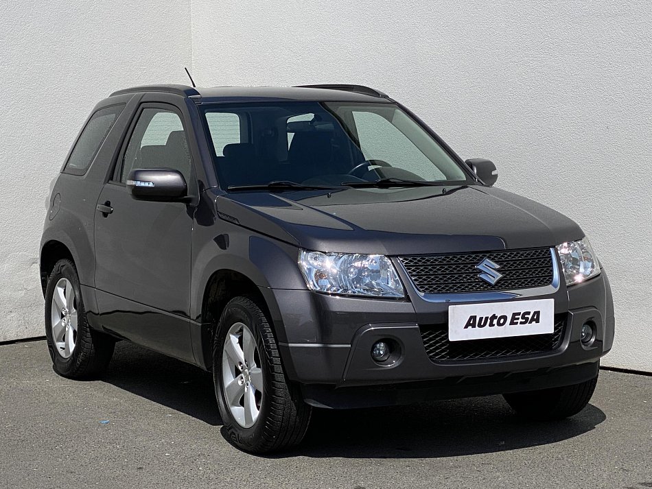 Suzuki Grand Vitara 2.4 i  4X4