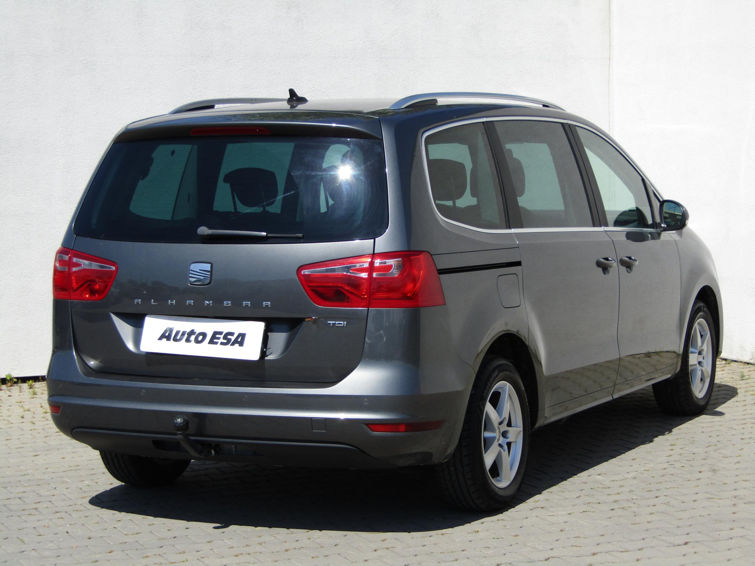 Seat Alhambra, 2015 - pohled č. 4