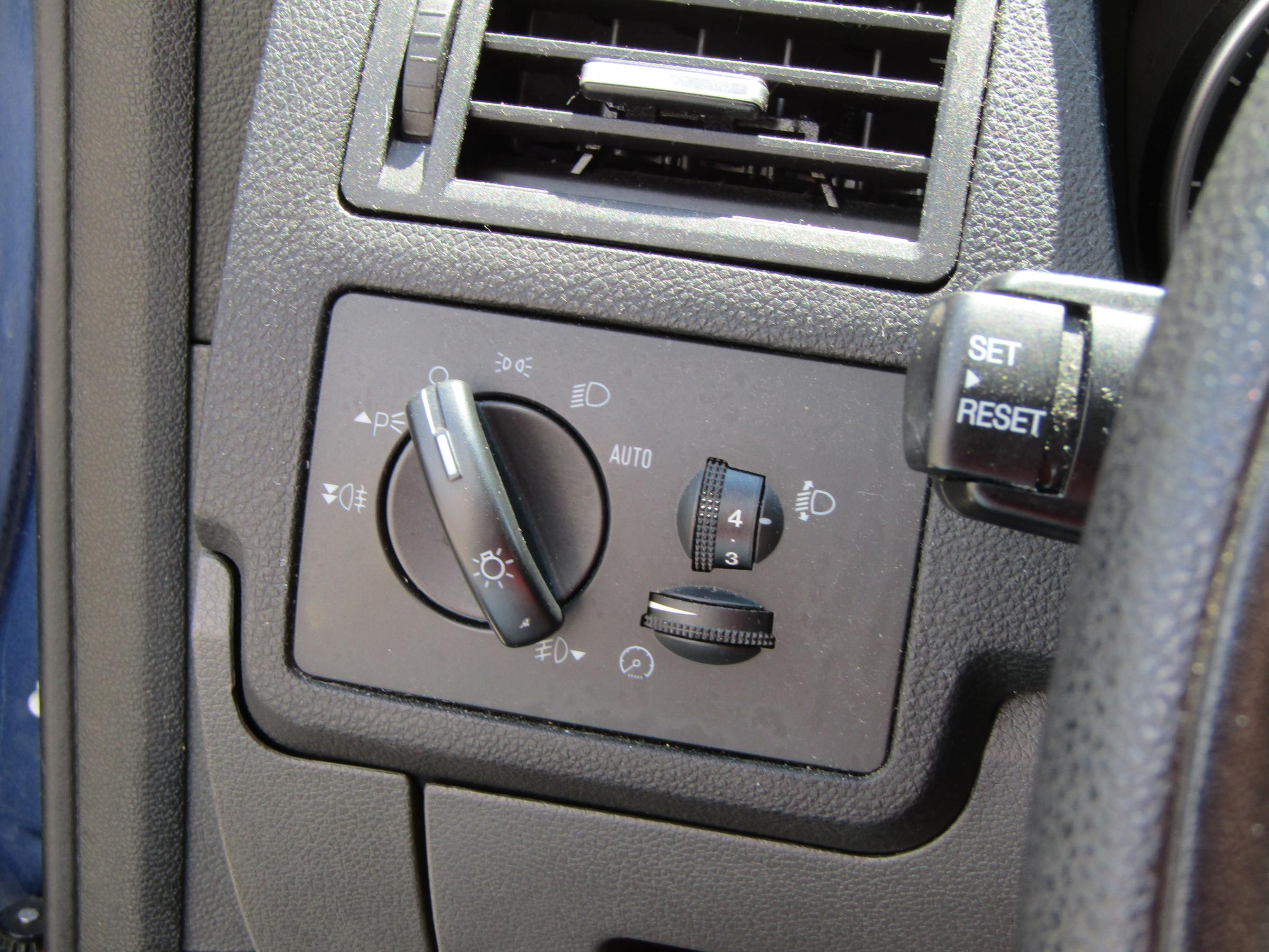 Ford C-MAX, 2010 - pohled č. 15