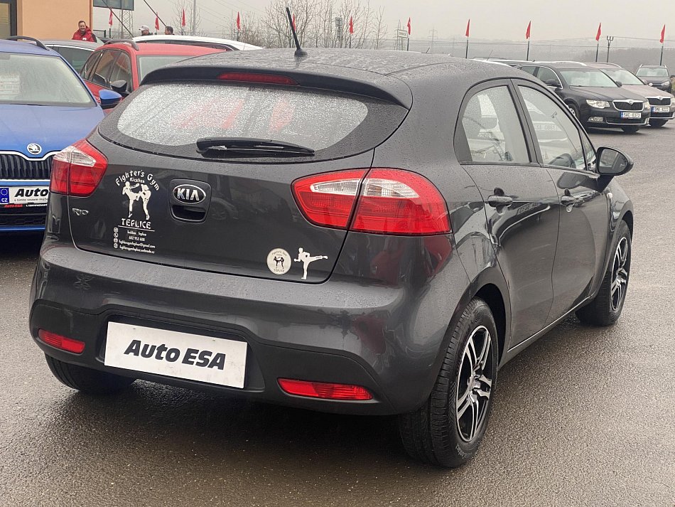 Kia Rio 1.2i 