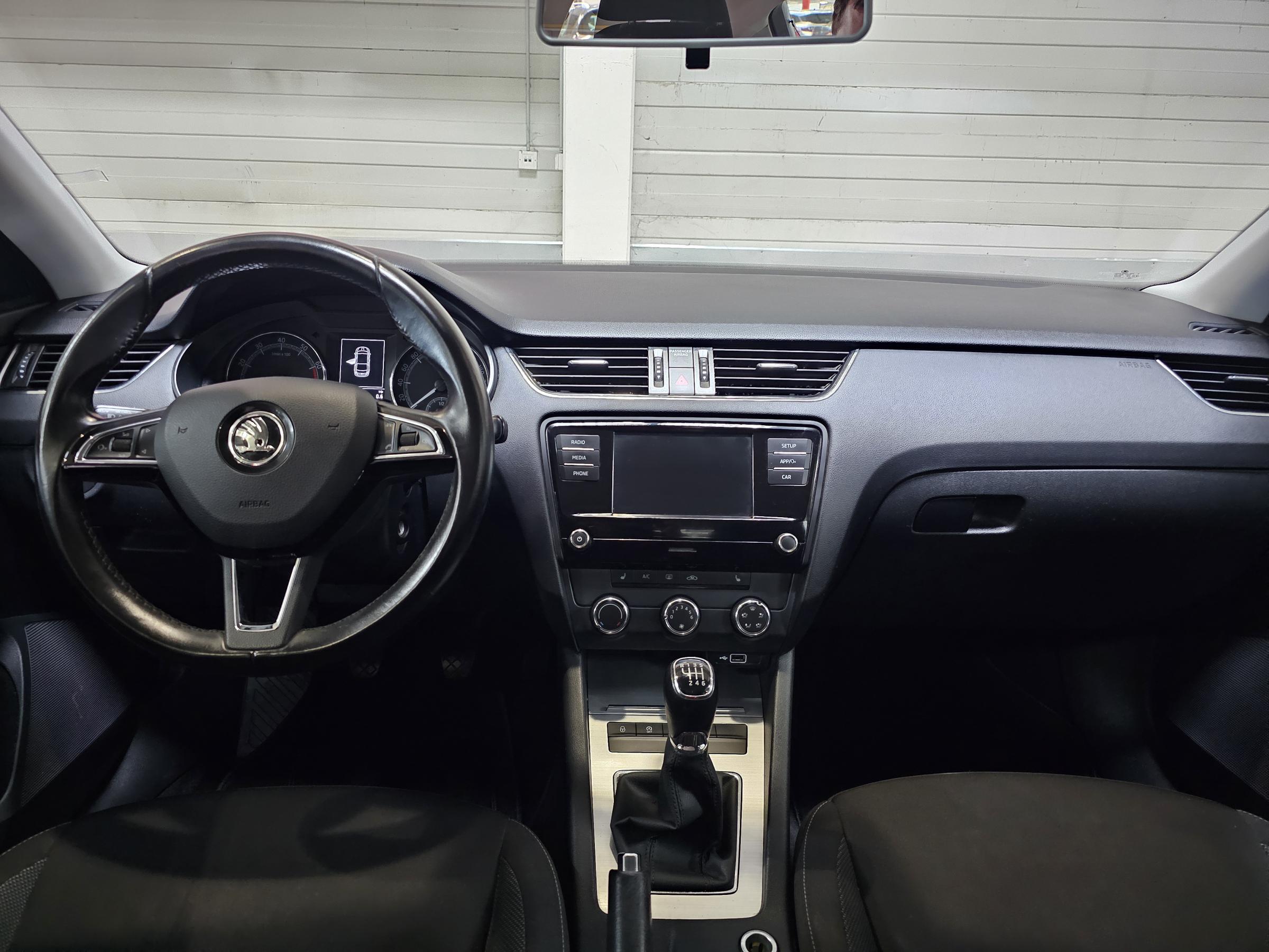 Škoda Octavia III, 2018 - pohled č. 8