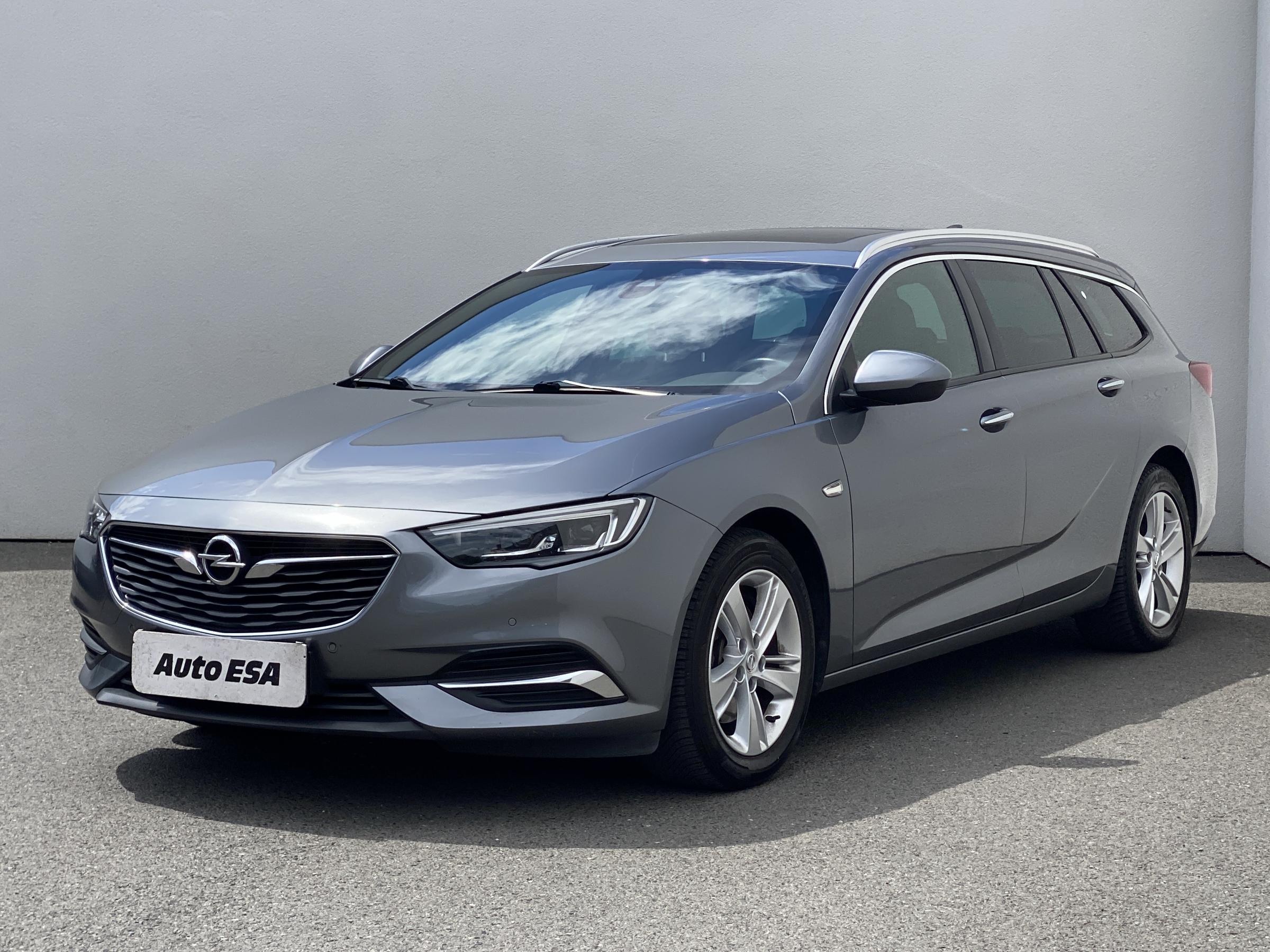 Opel Insignia, 2018 - pohled č. 3