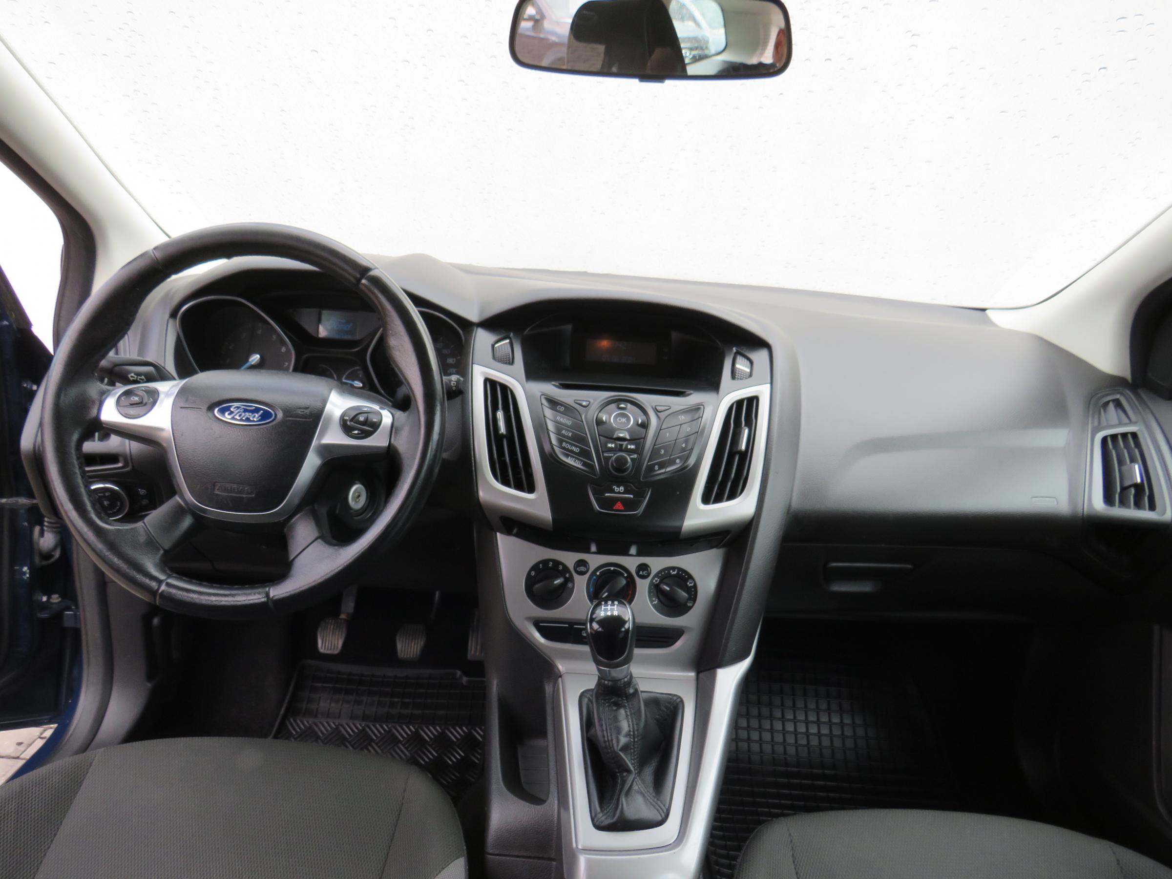 Ford Focus, 2012 - pohled č. 9