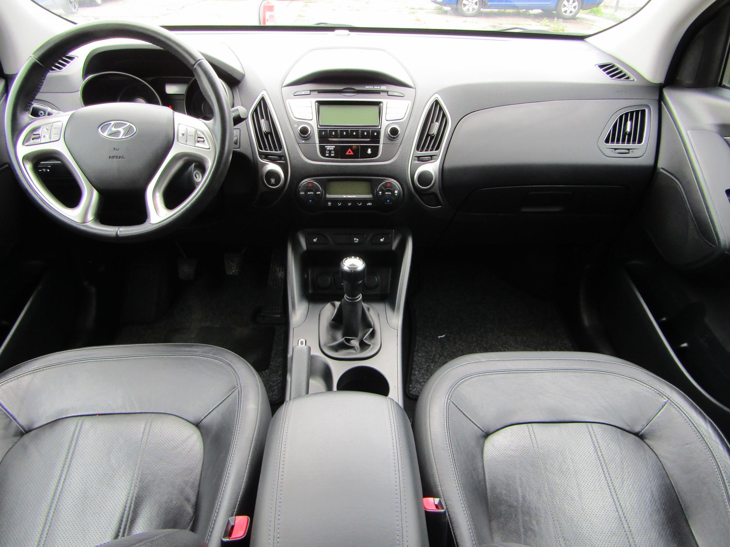 Hyundai ix35, 2011 - pohled č. 11