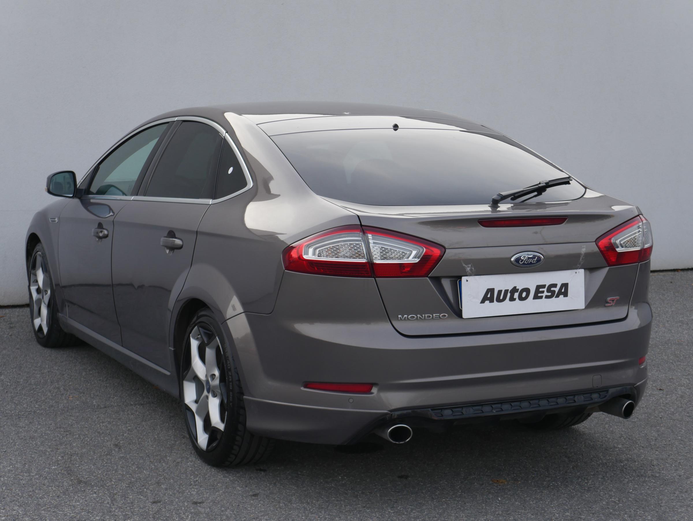 Ford Mondeo, 2012 - pohled č. 4