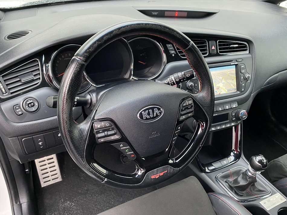 Kia Ceed 1.6 T-GDi GT