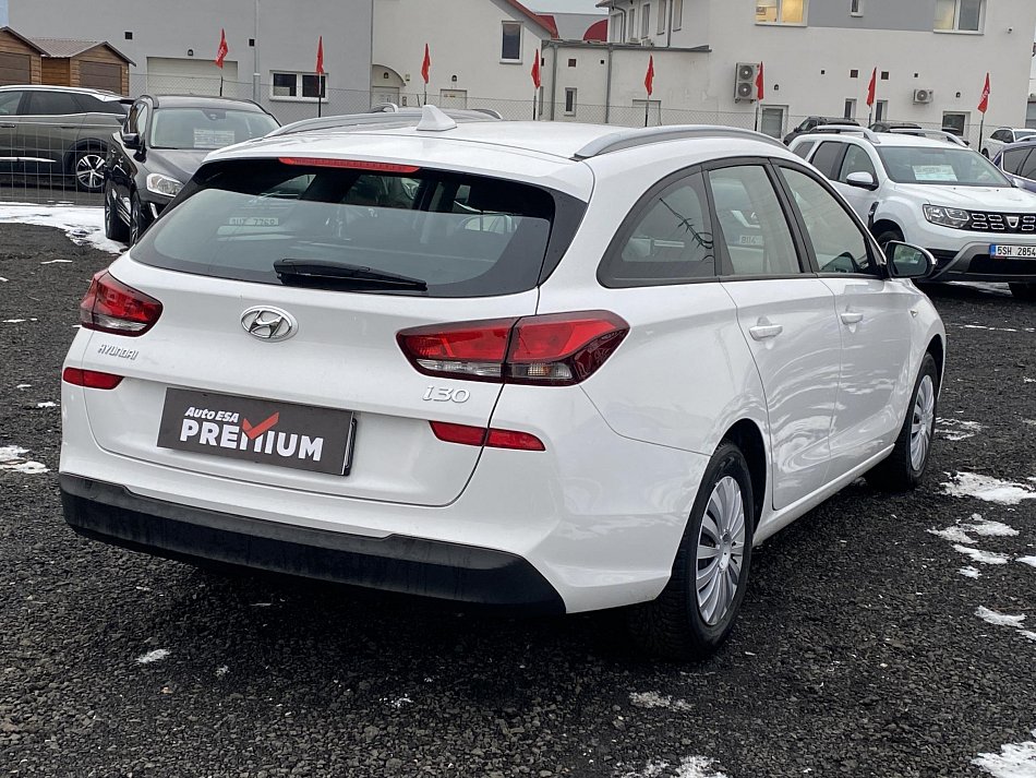 Hyundai I30 1.5i CVVT 