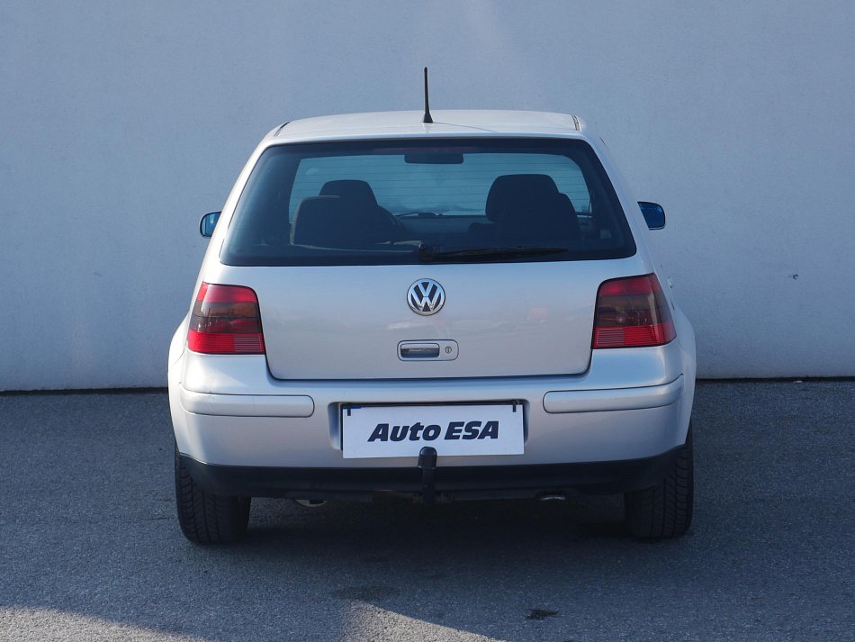 Volkswagen Golf 1.6i 