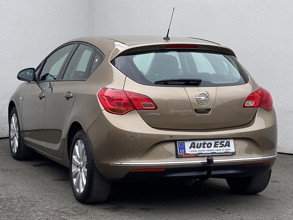 Opel Astra 1.6i Active