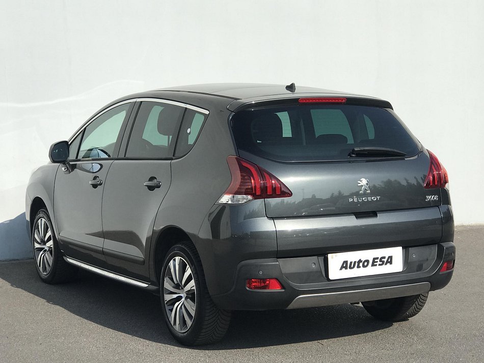 Peugeot 3008 1.2 PT Allure