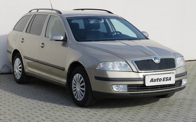 Škoda Octavia II 1.6FSI 