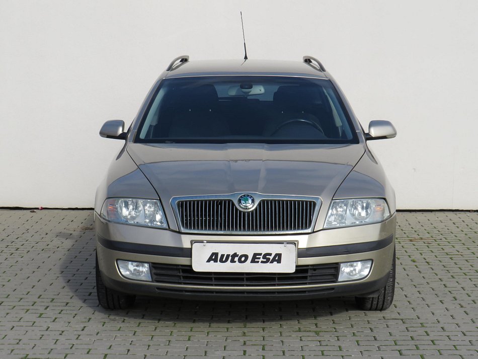 Škoda Octavia II 1.6FSI 