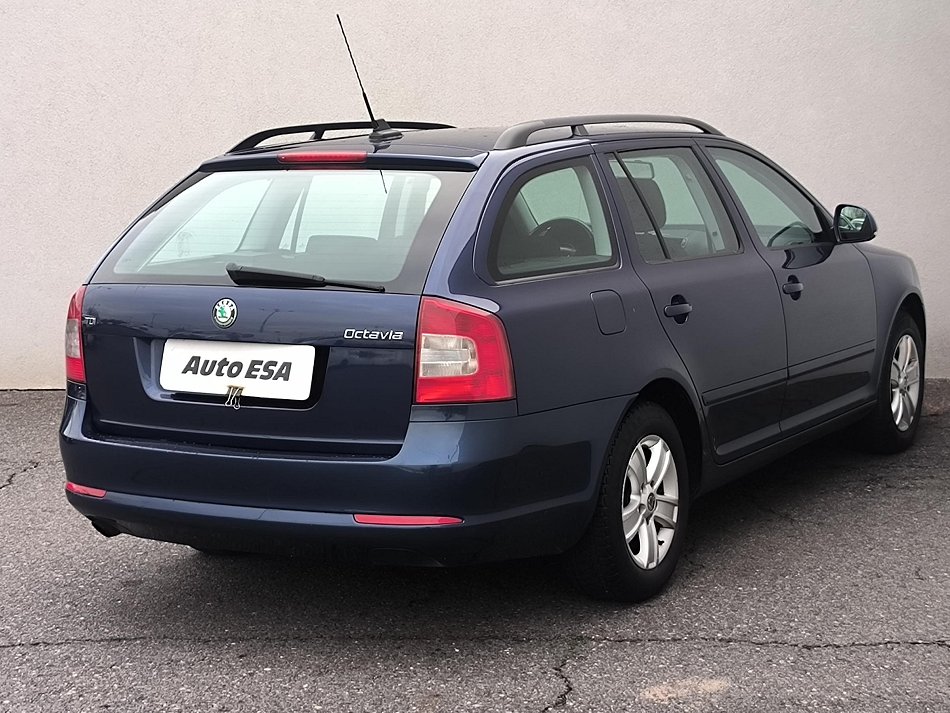 Škoda Octavia II 1.6 TDI Ambition