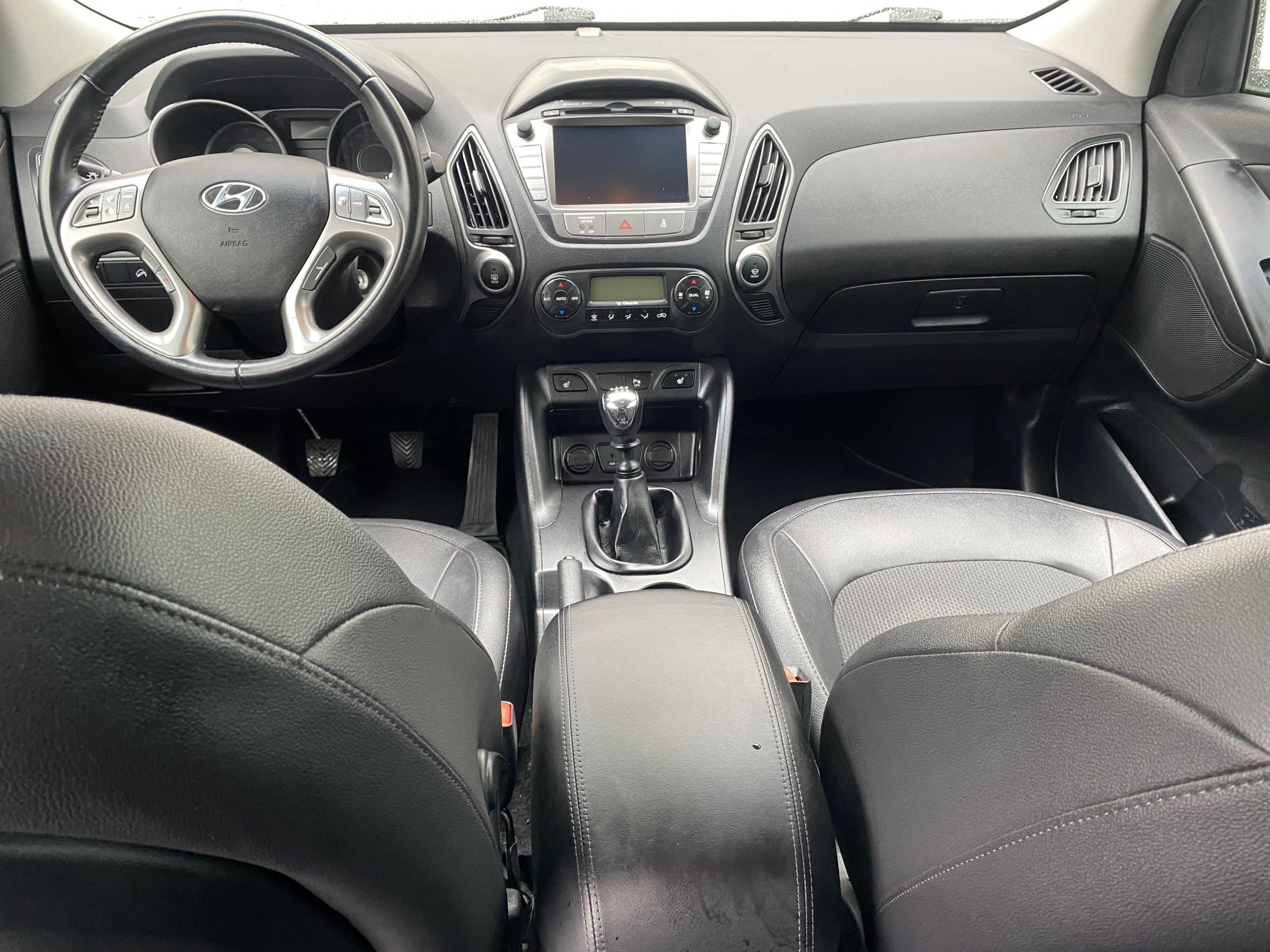 Hyundai ix35, 2015 - pohled č. 9