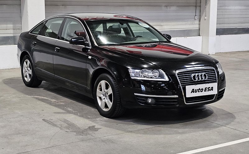 Audi A6 2.4 i 