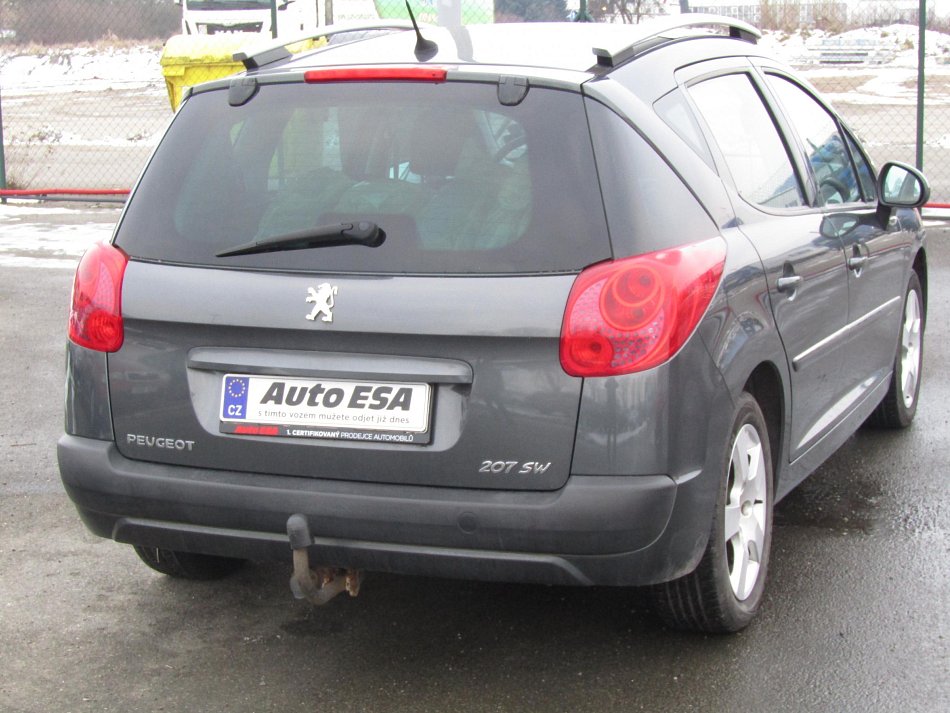 Peugeot 207 1.6i 