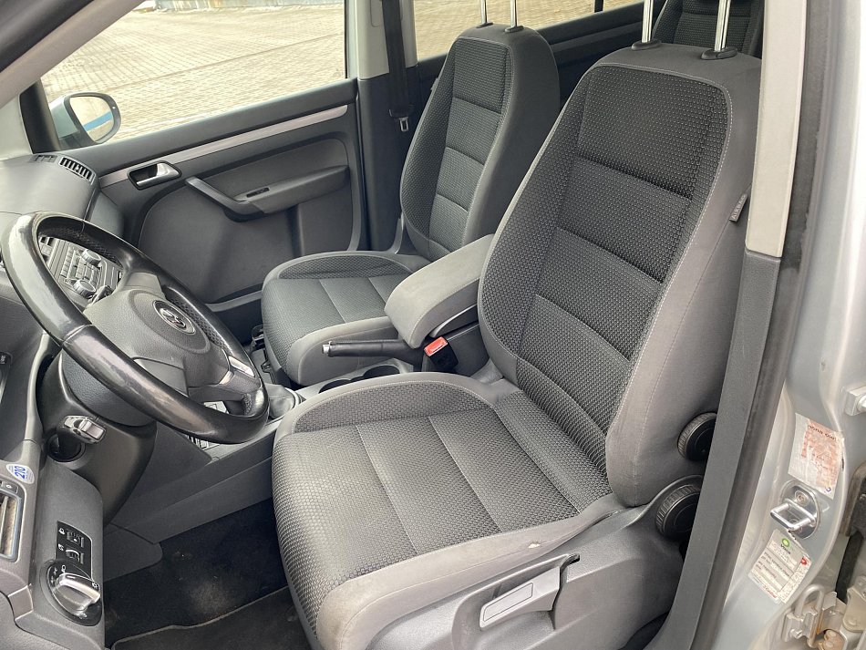 Volkswagen Touran 2.0TDI 