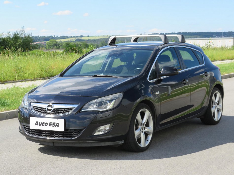 Opel Astra 1.6 T 