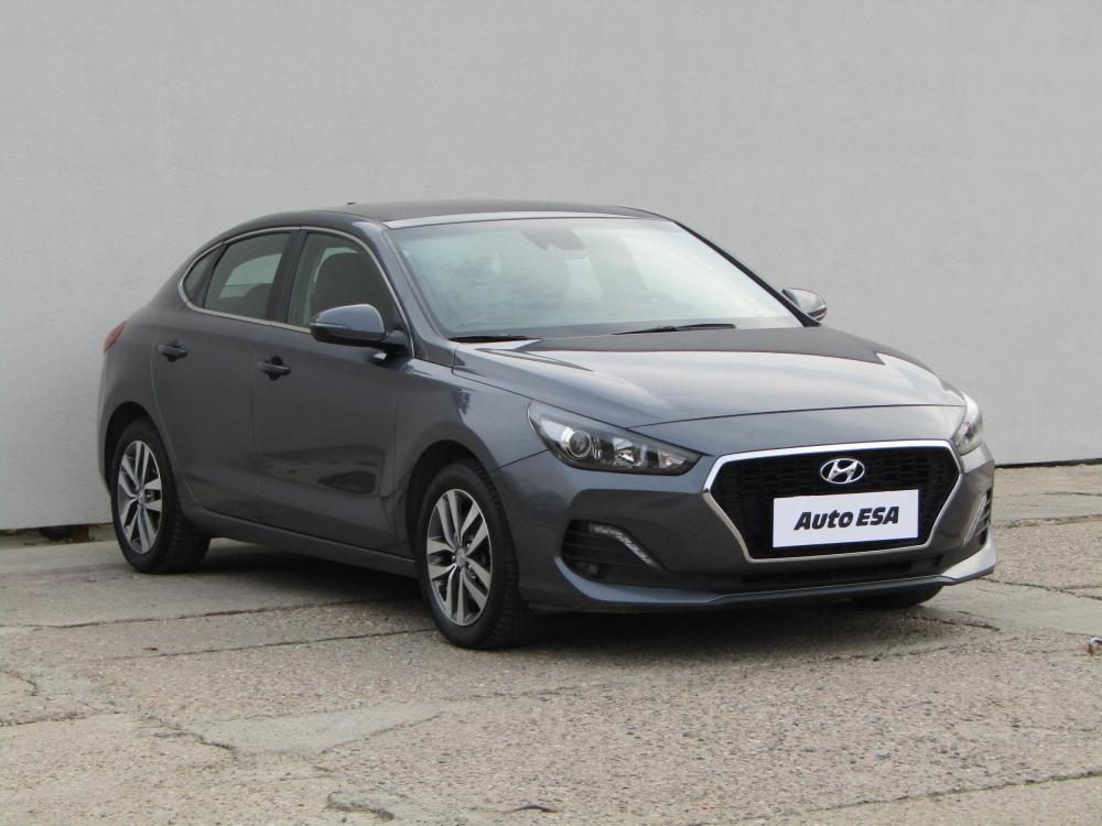 Hyundai i30, 2018 - pohled č. 1